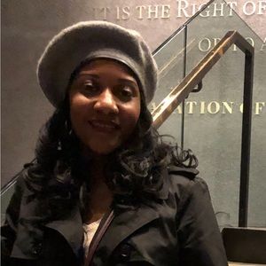 Meet your Posher, Arnita